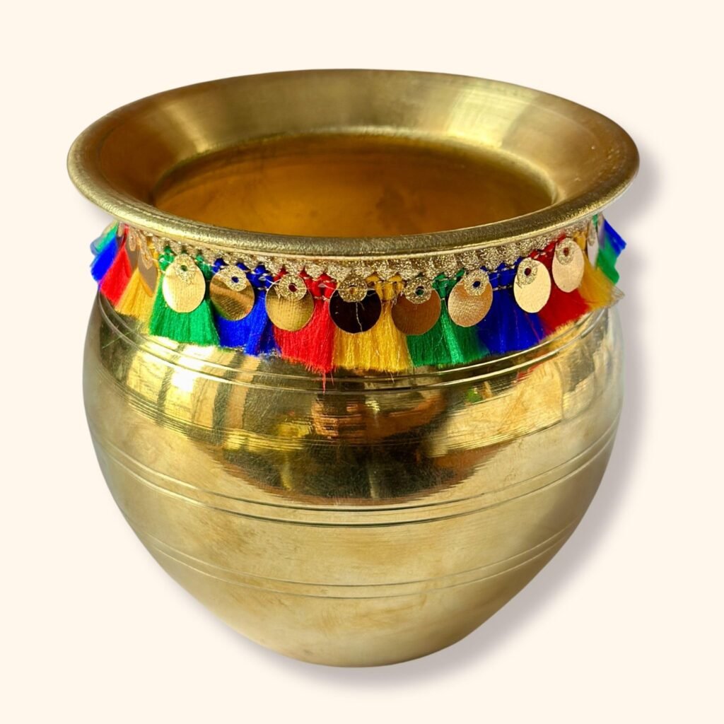 HALDI MEHENDI SHAADI Brass Kalash 500ml for Krishna Pooja, Ganesh Lakshmi Poojan, Diwali Decoration Mandir, Wedding Return Gift Lota Kalasam Chembu (10cm) Decorated with Lace