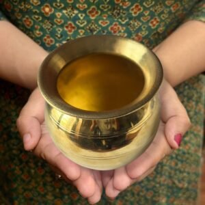 HALDI MEHENDI SHAADI Brass Kalash 500ml for Krishna Pooja, Ganesh Lakshmi Poojan, Diwali Decoration Mandir, Wedding Return Gift Lota Kalasam Chembu (10cm) - PT02